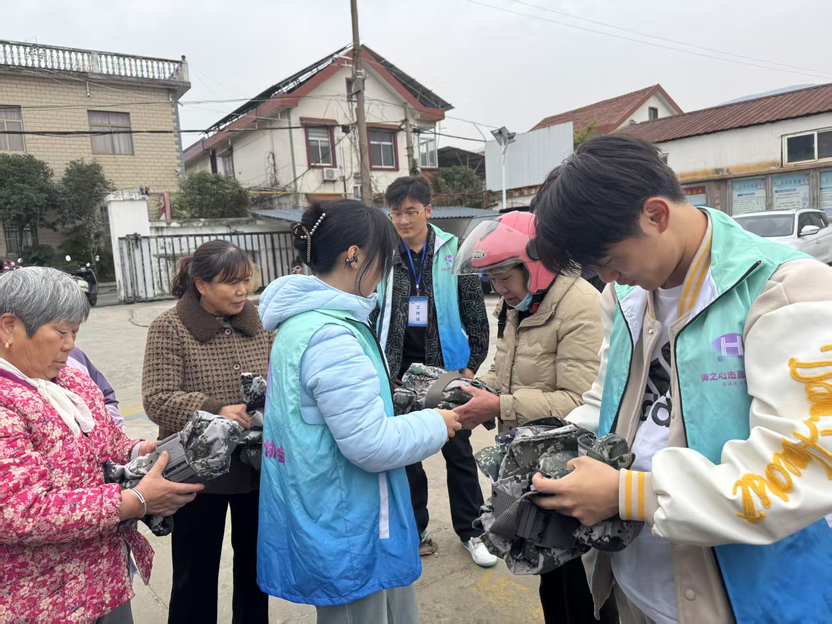 1763602339145639.jpg 42c5e70b770b7250d22d2738a7b62ce8.jpg